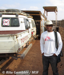 Dr. Deogracia Kabila, vedoucí zdravotnického pohotovostního týmu Lékařů bez hranic v Tissi.
