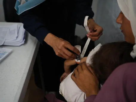 Měření podvýživy u dětí v Palestině. Pásmo Gazy, 2025. 