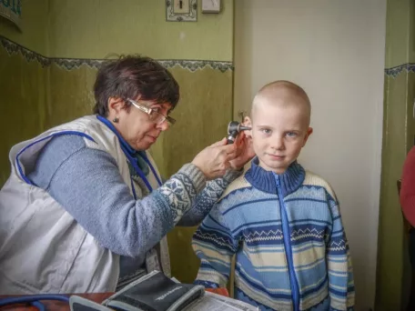 Eastern Ukraine Mobile Clinics - Slavne Village