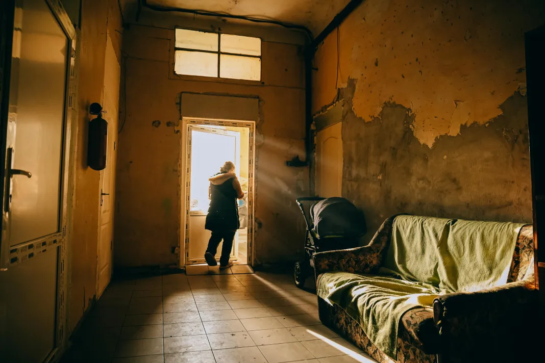  Pacientka Yuliia Murashkina ubytovně v Dněpru. Ukrajina, 2026. Foto: Julia Kochetova 