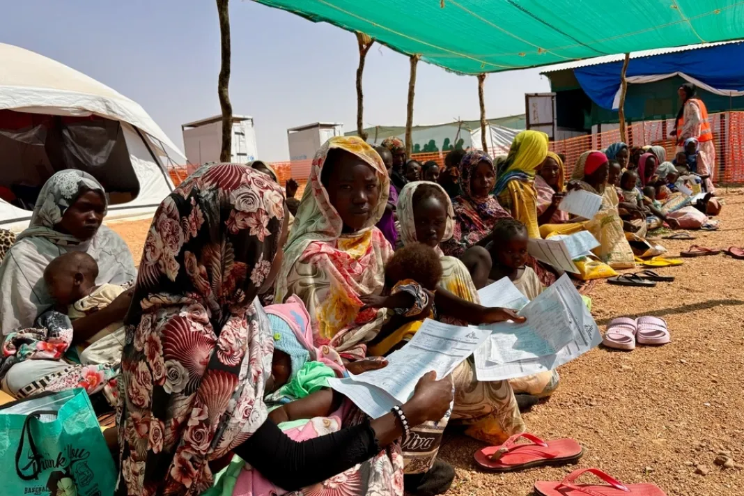 Matky s podvyživenými dětmi v Tawile