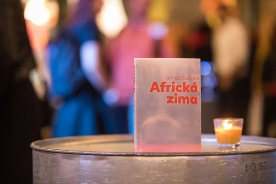 Prohlédněte si fotogalerii z křtu nové knihy Tomáše Šebka Africká zima