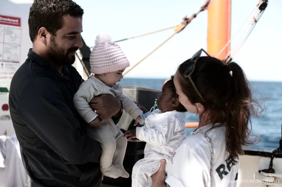 Aquarius se vrací do centrálního Středozemního moře: humanitární pomoc je nezbytně nutná