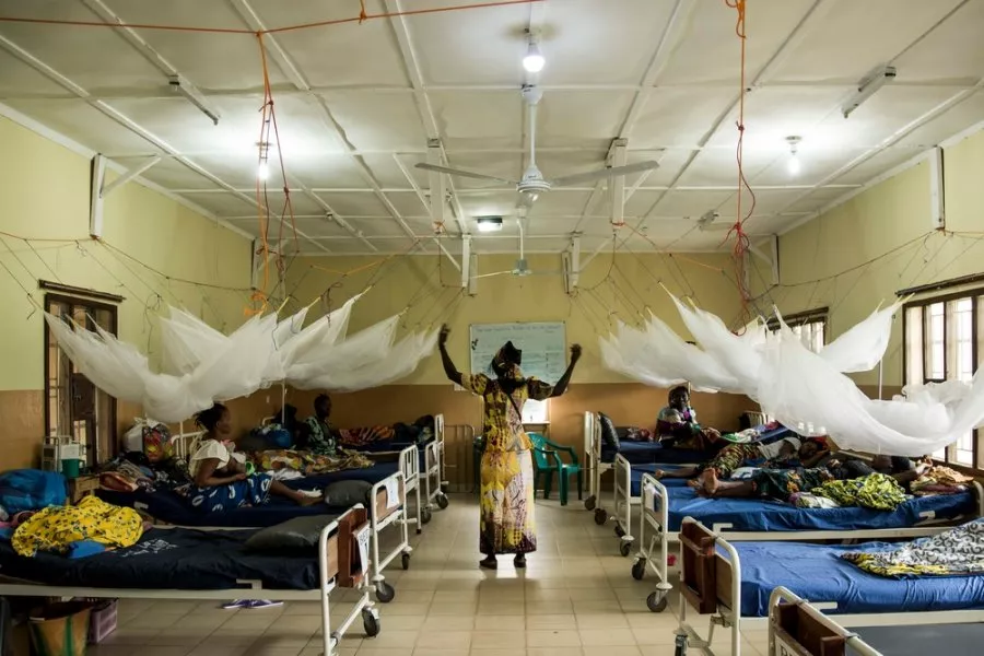 Jak zajistit lepší zdravotní péči po epidemii eboly?